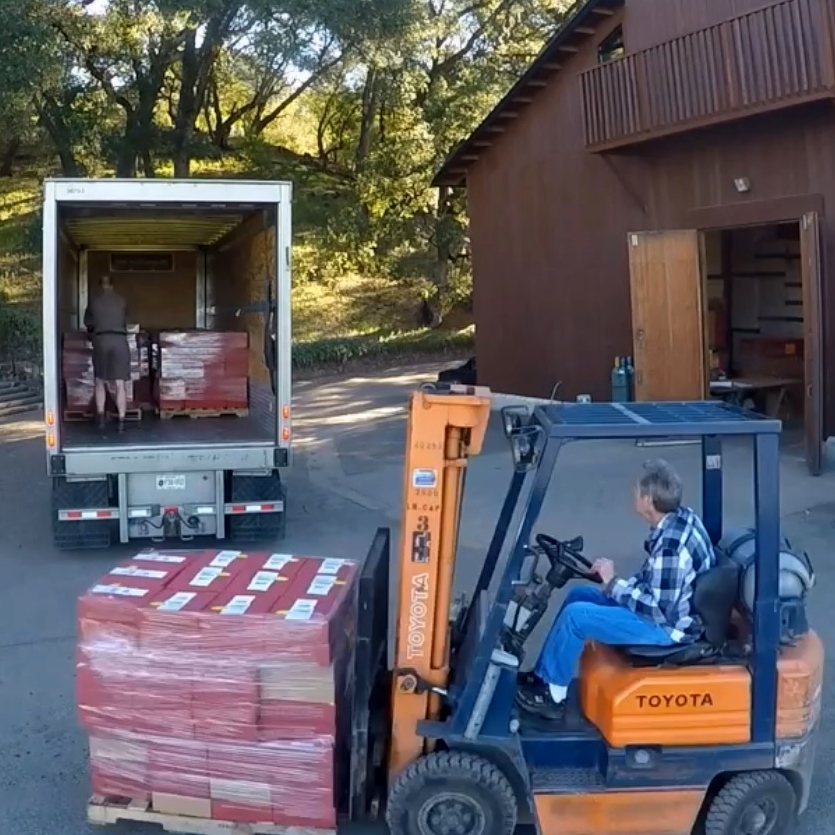 Cabernet Shipping at Hafner