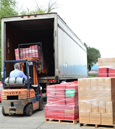 Loading UPS